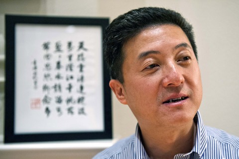 斯坦福华人教授张首晟获国际理论物理学最高奖