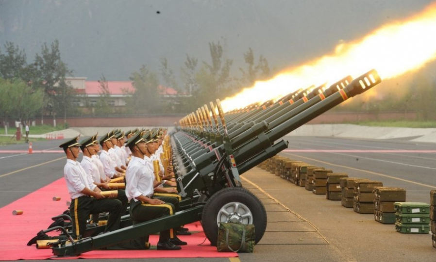 2015大阅兵专用礼炮演习曝光阅兵礼炮演习现藏照片