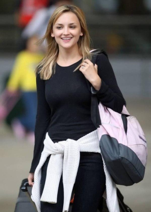 比尔盖茨的漂亮女儿谁敢娶